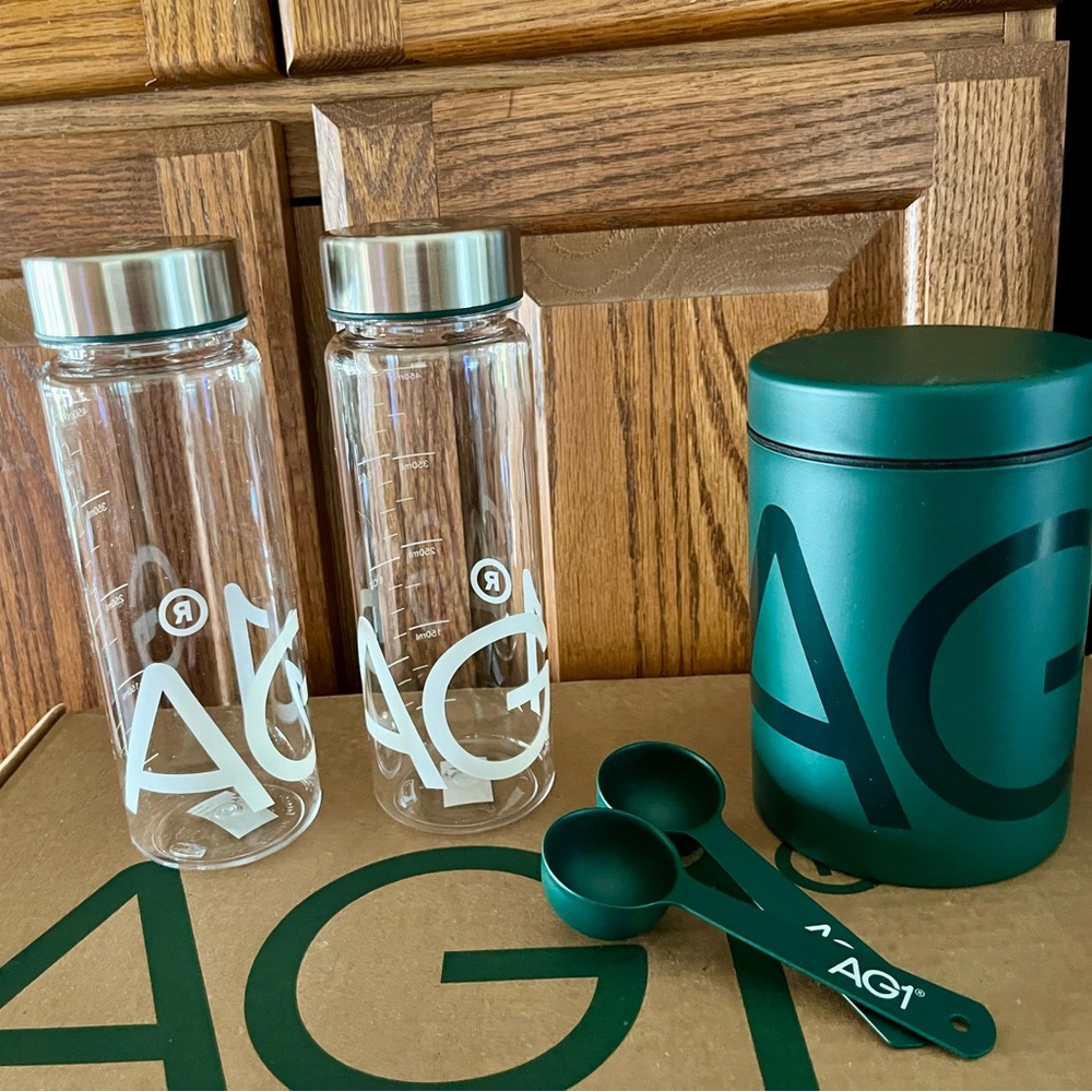 AG1 accessories